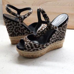 Gucci Platform Heels- Size 37